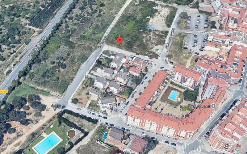 Foto f757d047-f28c-4fd7-a093-86fc0585e93b. Terrain résidentiel dans carrer joan miró 6 dans Constantí