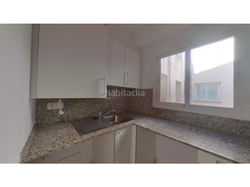 Foto 202f1b87-73ca-43c6-8bfa-2aed292b9cfb. Pis a Barris Marítims Tarragona