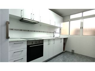 Flat  Calle vint-i-u. Bonavista. tarragona. estrena tu nuevo hogar