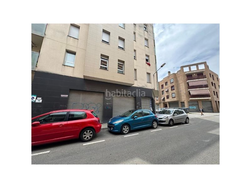 Foto a088e27f-3fe7-40c9-b9aa-80b3ecb6e81b. Local comercial a Centre Reus