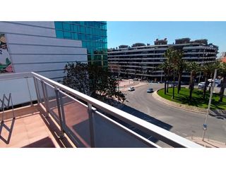 Pis  Plaza generalitat. Tarragona centro. pl generalitat. amplia vivienda de 4 habitacio