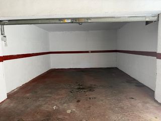 Posto auto  Calle esteve anguera. Cambrils. garaje cerrado en la planta sótano de un edificio resi