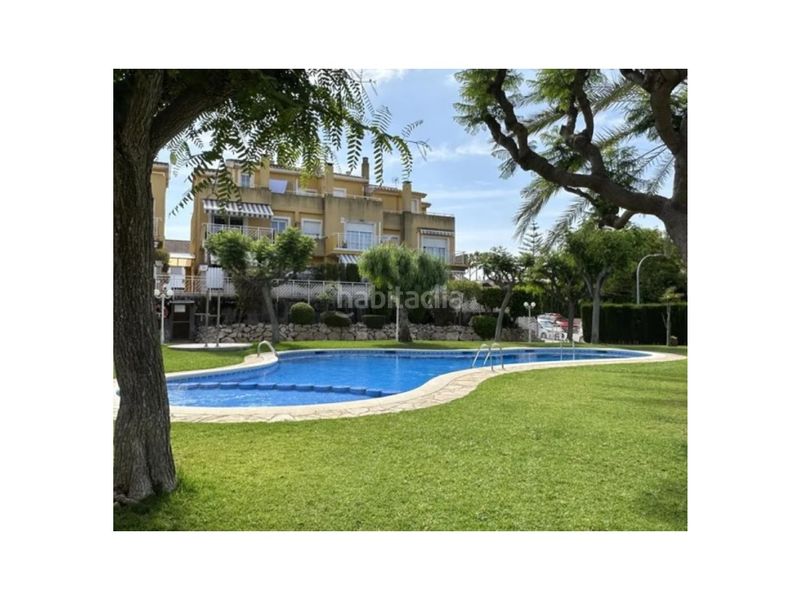 Foto 87da351b-085a-4ae4-83cb-26728b7a8db1. Casa amb aparcament a Altafulla