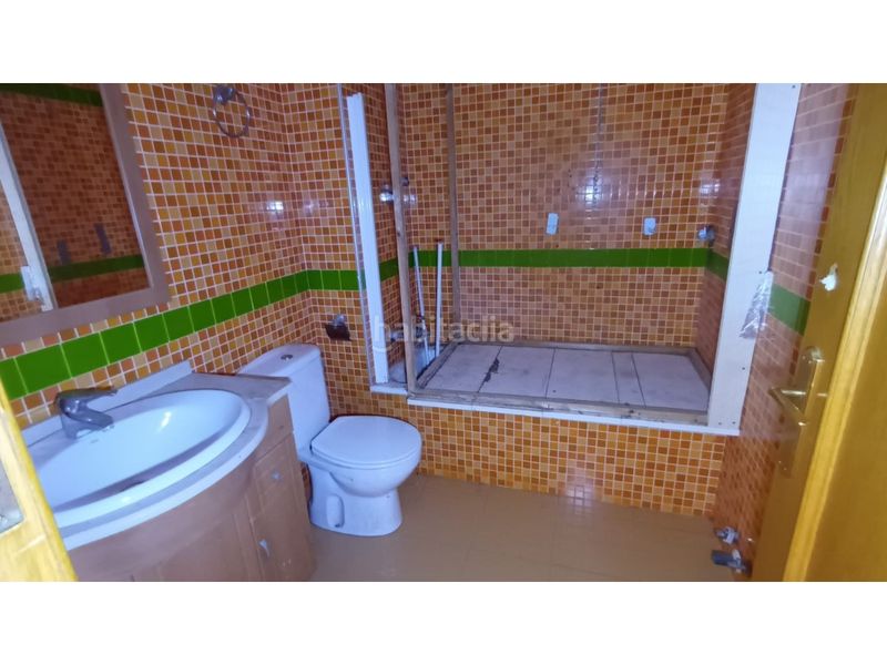 Foto a2d44e1b-ab3f-4282-b24d-b5bbc7364c73. Casa amb aparcament a Altafulla
