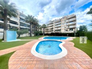 Appartement dans Port - Horta de Santa Maria. 869_amplio piso con terraza, zona comunitaria con piscinas y pr