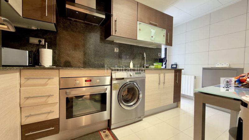 Foto f098de9a-e043-48a3-bec9-8c5e50a23f81. Pis amb calefacció aparcament piscina a Port - Horta de Santa Maria Cambrils