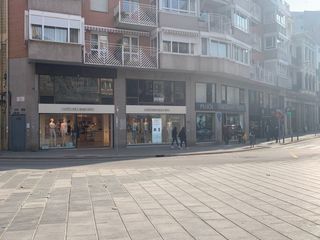Locale commerciale in Centre - Passeig i Rodalies