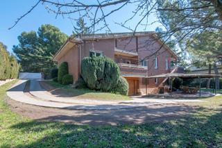 Xalet a Sant Fruitós de Bages. Chalet en venta en la urb. pineda de bages