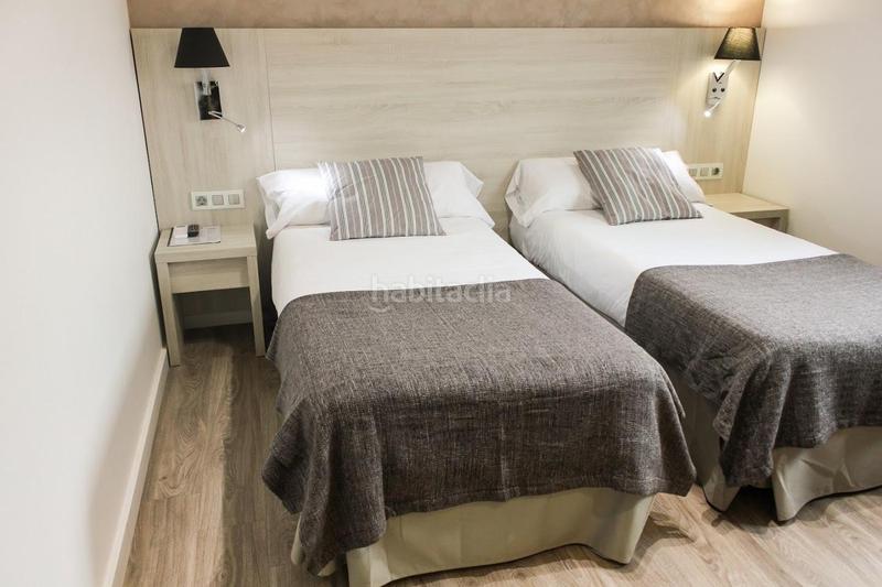 Foto 9131fbb0-e709-4378-9c7b-83daff264de7. Building in Poble Nou Manresa