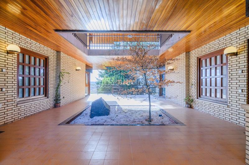 Foto ad1d6765-ecaa-4c23-bcde-c2b28612ce06. Casa amb calefacció piscina a bases de Manresa - carretera de santpedor Manresa