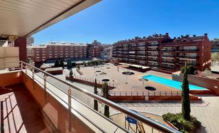 Pis a Centre - Passeig i Rodalies. Piso de 4 en el centro manresa de 4 habitaciones
