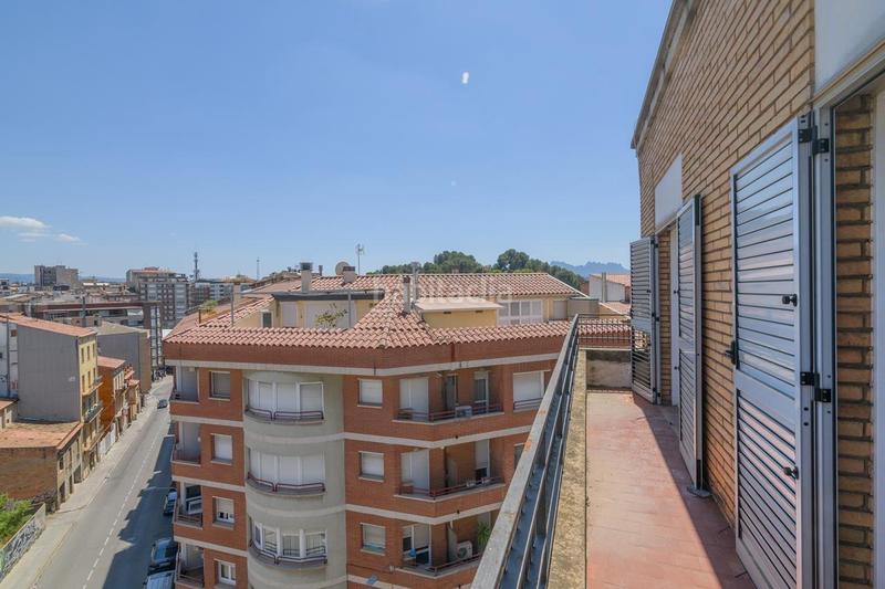 Foto 488fb9fd-226f-4f74-b6f6-562264396a4a. Àtic amb calefacció a Poble Nou Manresa