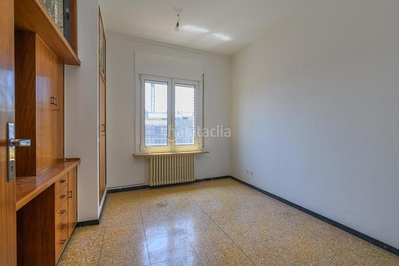 Foto 6f10c054-ded8-4a76-aa8b-3955788f75f8. Àtic amb calefacció a Poble Nou Manresa