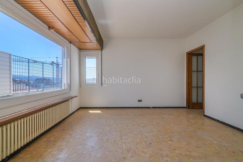 Foto e8b2fae6-7c50-4bf3-9099-1950a9839f52. Àtic amb calefacció a Poble Nou Manresa