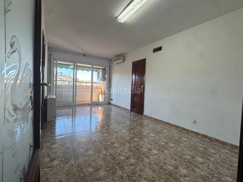 Foto 4e8f93e3-bbb1-4a30-9454-27bdec238209. Pis amb aparcament a Poble Nou Manresa