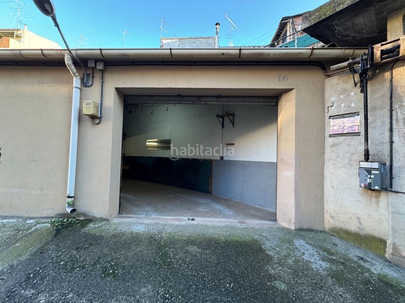 Foto 0f34baea-4018-4e38-a25b-cacfac82f8fc. Aparcament cotxe a Poble Nou Manresa