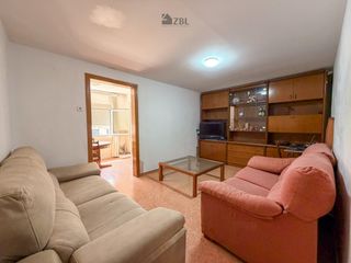 Appartement  Carrer carrer francesc juanola. Piso ideal inversión en manresa