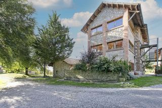Etagenwohnung in Cercs