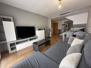 Duplex in Carrer de güell i ferrer 129. Gran oportunidad