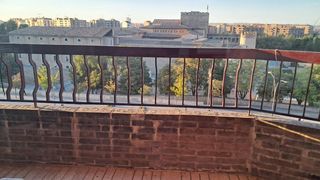 Etagenwohnung in Avenida de Madrid 33