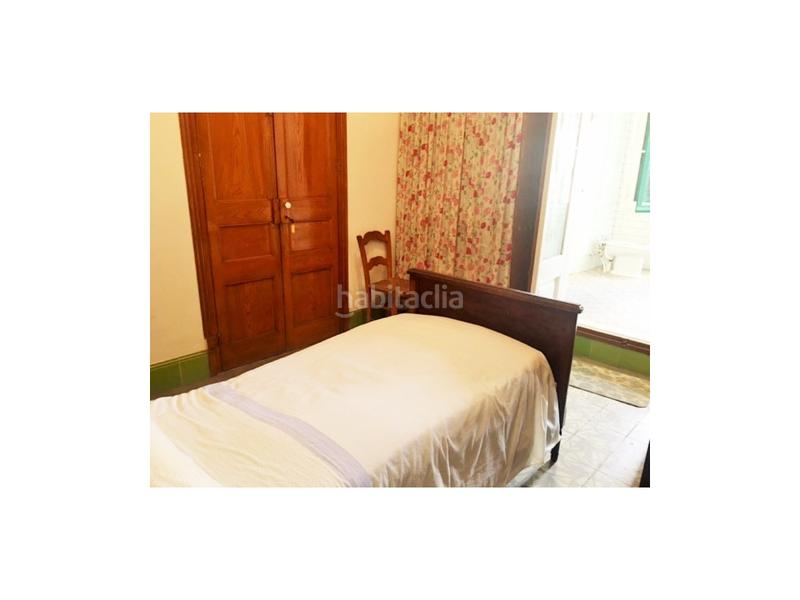 Foto 0eaae750-6fad-495b-89f1-510bcc49585e. Casa  amb encant en Centre Pineda de Mar