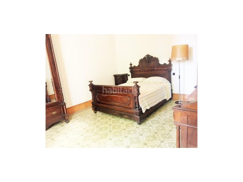 Foto 550034f1-23ad-4496-b1dd-f6b015a6d2b9. Casa  amb encant en Centre Pineda de Mar