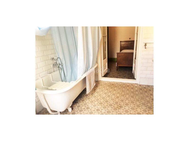 Foto 9a40c33f-8e46-490e-954f-9318866fe1df. Casa  amb encant en Centre Pineda de Mar