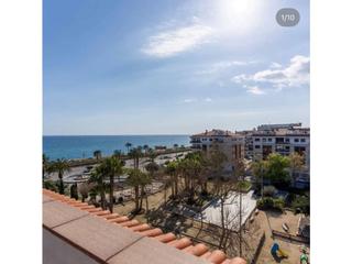 Duplex  N/a. Dúplex de 89m2, distribuido en 3 habitaciones, cocina, comedor,