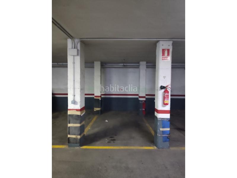 Foto 9baa5fb5-bdf2-4ed2-a53f-7399c086f845. Aparcament cotxe a Calella