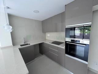 Miete Etagenwohnung  N/a. Pis d obra nova per llogar a calella