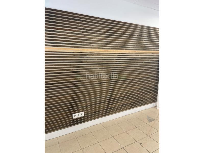 Foto 9933914f-bc6c-4aec-ac77-9bcddb2df7f3. Lloguer local comercial a Calella