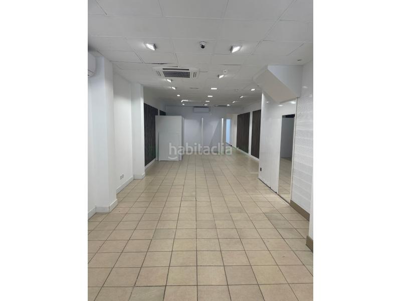 Foto fdc478b4-7e7c-4e98-932c-44308b617a57. Lloguer local comercial a Calella