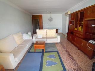 Appartement  N/a. Es ven pis al centre de la poblaci  82m, 4 habitacionsoportunit