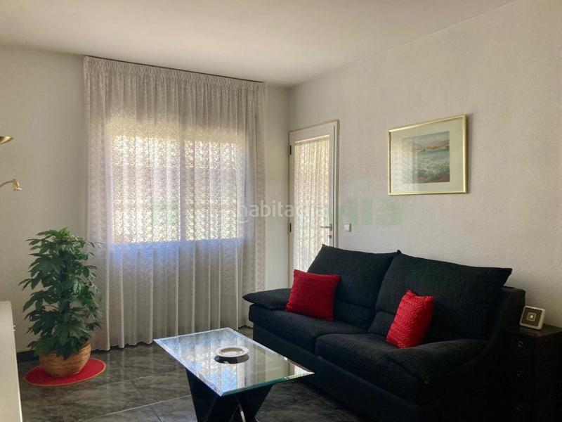Foto 7a7e4362-f1aa-4328-838a-d8d1cb84e600. Piso en exclusiva !! pis moblat en Calella
