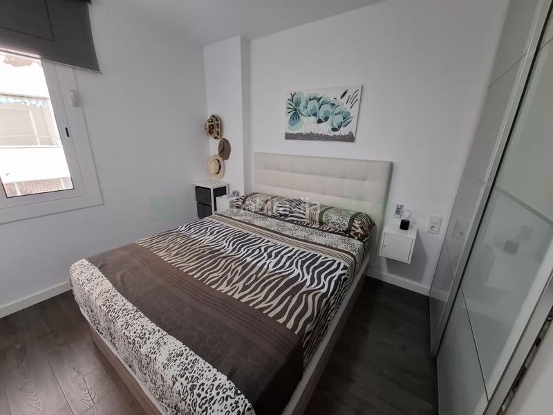 Foto 4f91b124-d9ad-4e56-8fd6-714d1fa50b72. Pis amb piscina a Centre Pineda de Mar