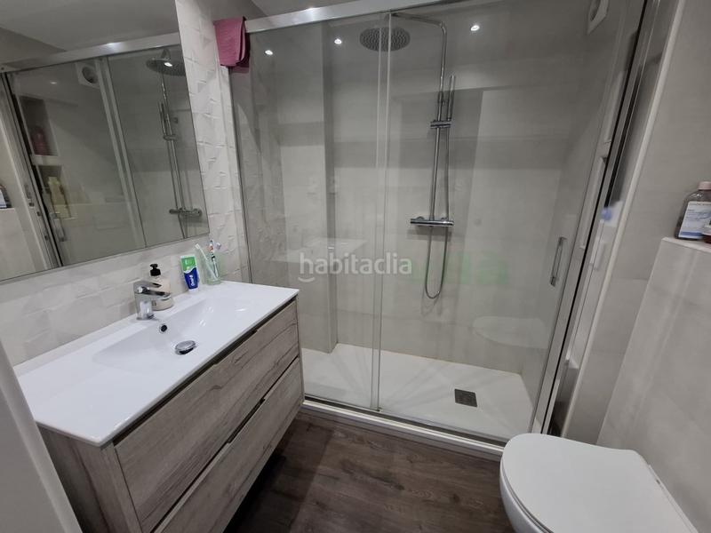 Foto ac18e9f0-6044-4893-bbfa-d99fdd68d17f. Pis amb piscina a Centre Pineda de Mar