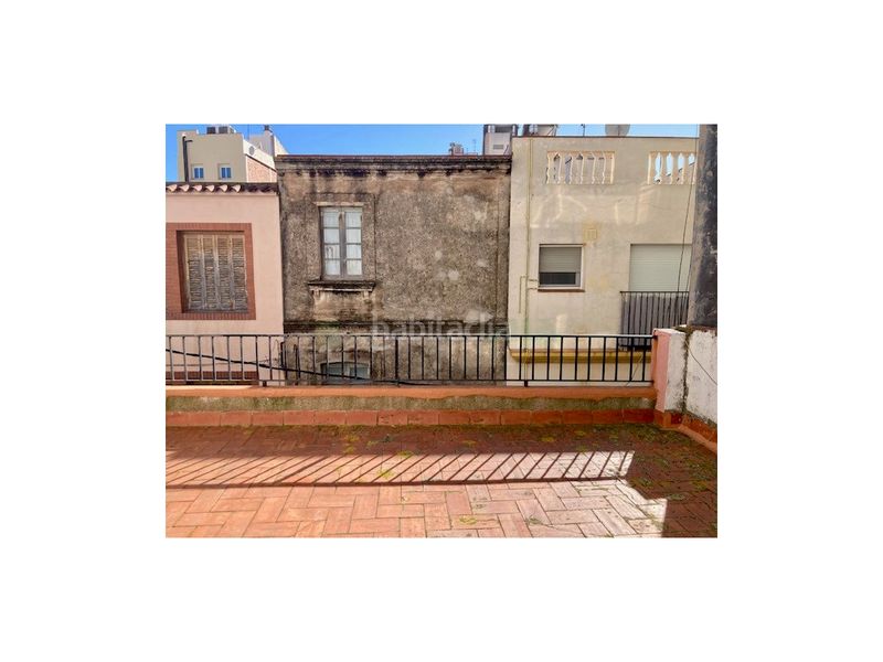 Foto c3ecd412-9066-439f-8f3f-b648b4dd45b2. Casa edificihabitatge al centre en Calella