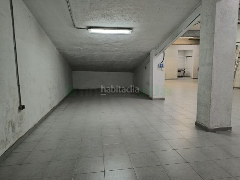 Foto 84305764-8a2a-4fc7-8623-90be377a714a. Local comercial a Poblenou Pineda de Mar