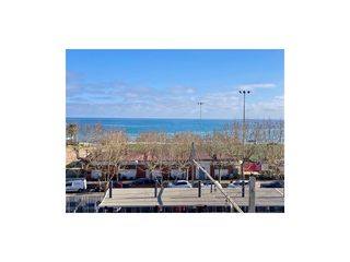 D�plex  Calle anselm clave. En exclusiva !!! davant de mar!!!