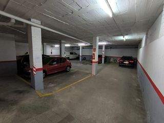 Aparcament cotxe a Centre