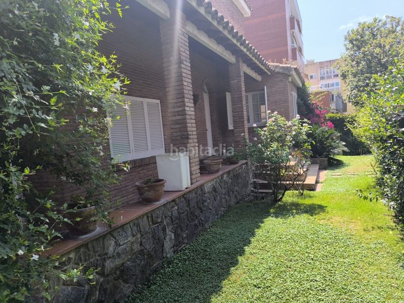 Foto 0ecedb29-f6ba-4a45-b6a8-8fef7d19e16b. Casa amb aparcament a Centre Pineda de Mar