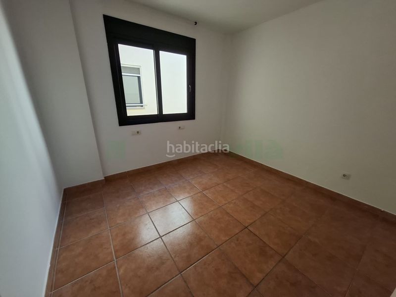Foto d26ced12-dab8-4b14-9e4d-815a83cd0873. Pis a Centre Pineda de Mar
