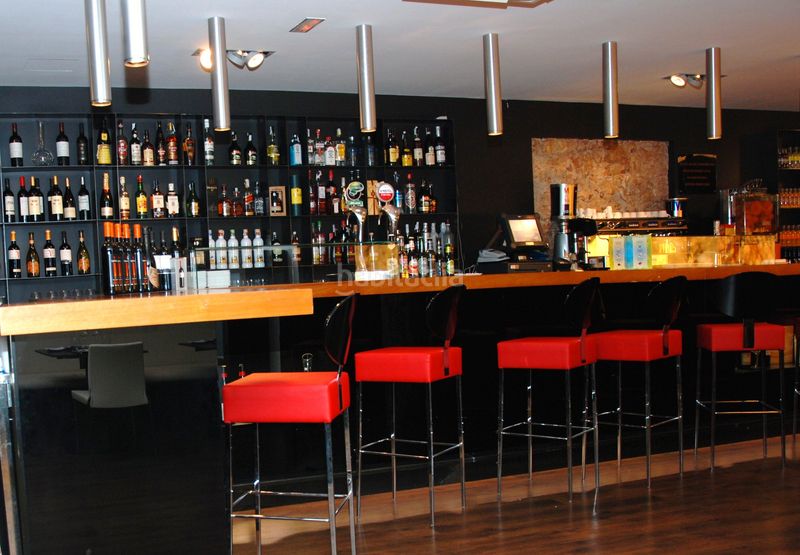 Foto b1f86e40-8bad-4110-aa09-2b1b9f1839a2. Business premise with heating in Eixample Tarragona