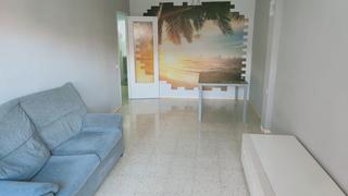 Pis  Carrer del requet de fèlix. Piso en vilaseca de 4 habitaciones, 2 baños
