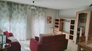 Appartement  Carrer de robert d'aguil. Piso en venta de 3 habitaciones, 2 baos. exterior, muy soleado.