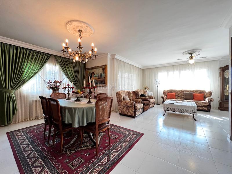 Foto cf30ca97-6e49-4755-a195-737272954302. Casa con riscaldamento parcheggio in Alella