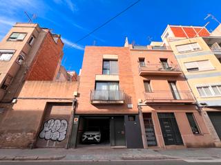 Chalet  Carrer de besalú