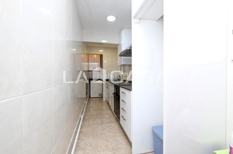 Foto 3e382235-f265-4812-a618-9090f6428b43. Pis a Porta Barcelona