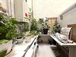Appartamento  Carrer general moragues. Oportunidad en lloreda, badalona! piso amplio con balcón y patio