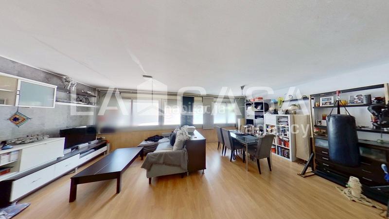 Foto 0bd9c3f8-7458-443f-afc3-f7eafdf1ef74. Appartamento in Sant Martí de Provençals Barcelona